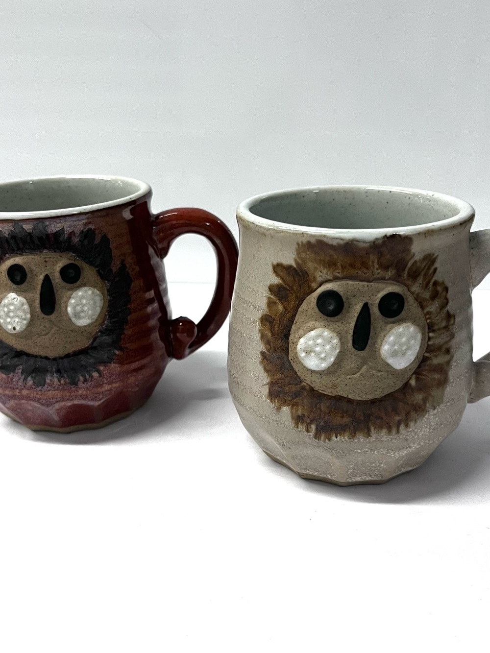 Vintage Takahashi pottery stoneware mugs set of two lion head 3D hand painted